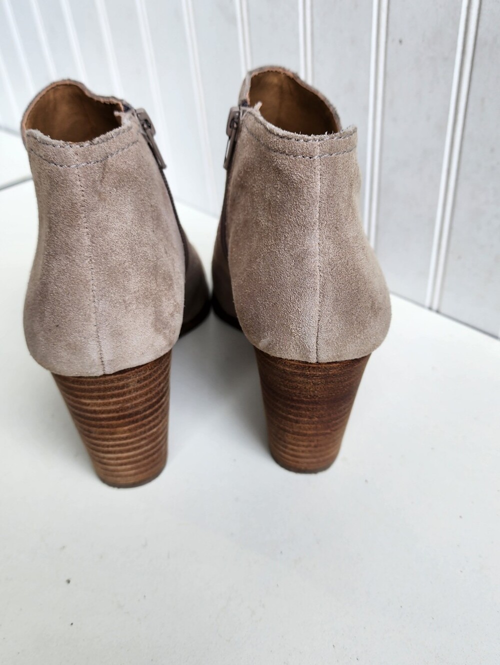 Lucky Brand Jezzah Peep Toe Suede Beige Tan Wedge Booties Ankle Boots Size 8 M - Picture 8 of 11